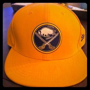 NWOT New Era 9FIFTY Buffalo Sabres Hat